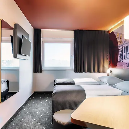 Wiesbaden-hbf Hotel 3*