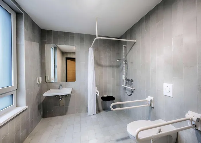 Wiesbaden-hbf Hotel 3*